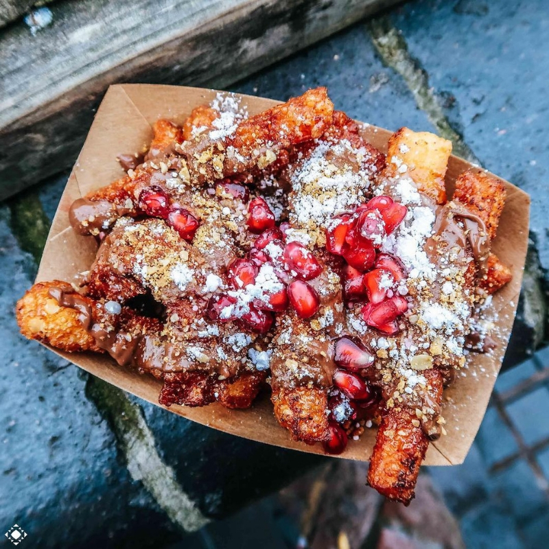 Halloumi Chips with pomegranate molasses